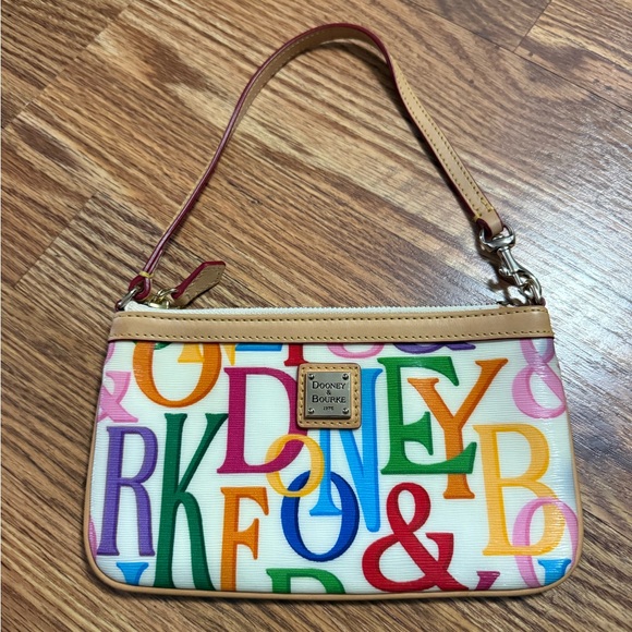 DOONEY & BOURKE RETRO GRAFICA LARGE SLIM WRISTLET - Picture 3 of 14